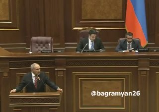 Пашинян заявил о новой революции в Армении: «70% голосов оппозиции куплены»