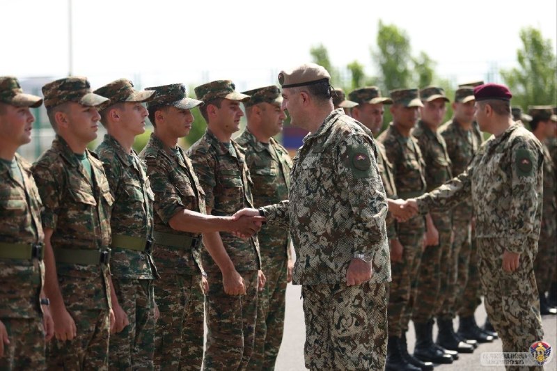 Эдвард Асрян принял присягу сержантов ВС Армении: в Малатии-Себастии оценили кадровые изменения