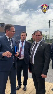 Глава Минобороны Армении обсудил с KNDS и Airbus сотрудничество в Париже