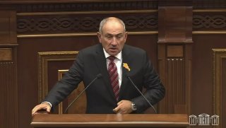 Пашинян назвал фейком слухи о возвращении 300 тысяч азербайджанцев