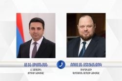 Ален Симонян обсудил с Русланом Стефанчуком межпарламентское сотрудничество