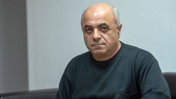 Обыск у члена правления «Мать Армения» Ерванда Бозояна в Ереване