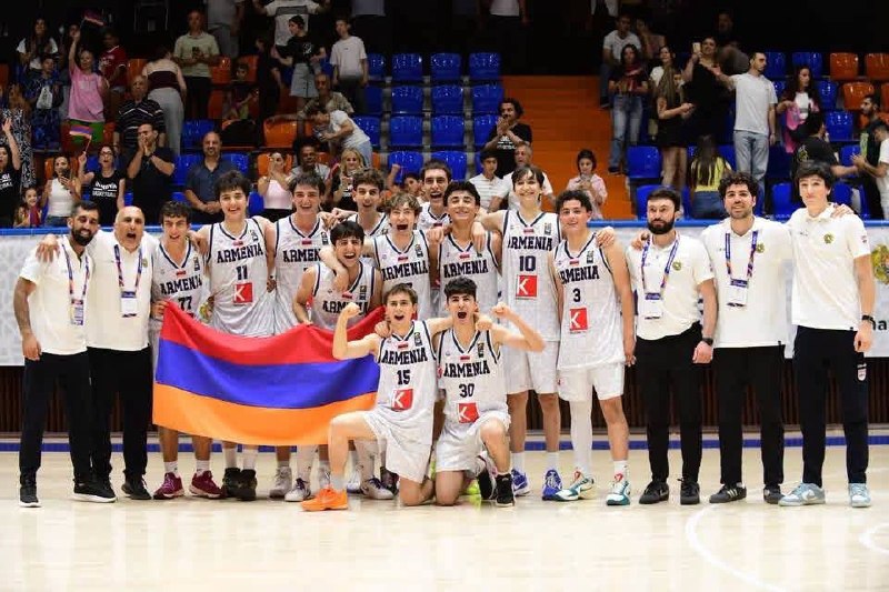 Юниорская сборная Армении по баскетболу U16 завоевала золото чемпионата Европы в Ереване